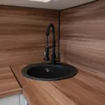 Кухня Кремона — Угловая с барной стойкой Белый + дерево